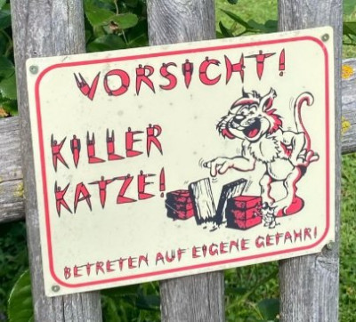 Sollten wir an der Haustür hängen