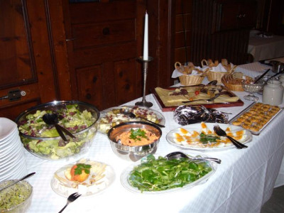 Buffet_im_Aufbau.00.JPG
