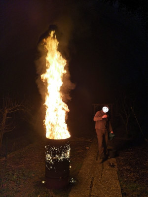 Feuertonne.jpeg