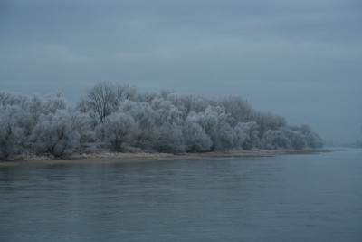 Raureif-Donau-unbearbeitet.jpg
