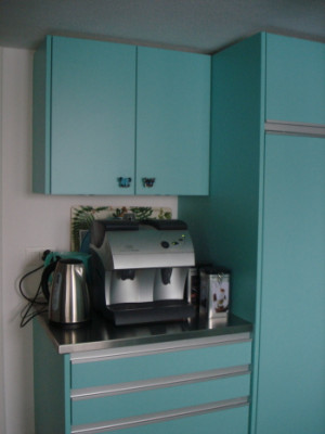 Kuechenschrank4F.jpg
