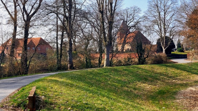 Wasserhorst , Kirche