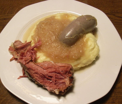 wurst_und_kraut.JPG