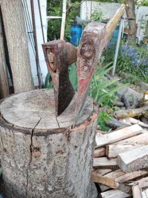 Beil Axt 650-1250g.jpeg