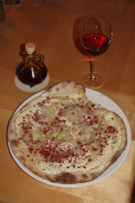 Flammkuchen.jpg
