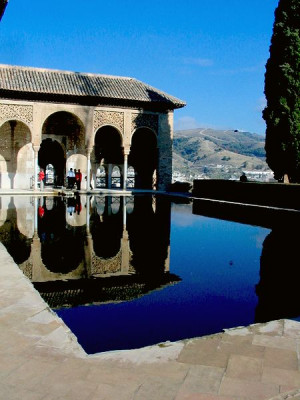 4c_Porticus-Palast.jpg