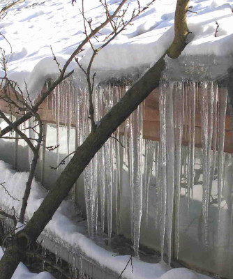 Eiszapfen-Zuschendorf1.jpg