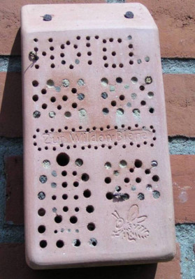 Insektenhotel2009_006_600.jpg