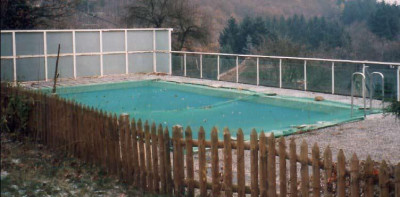 swimming-pool-1995.jpg