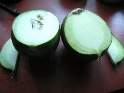 Doppelmelone_unreif.jpg