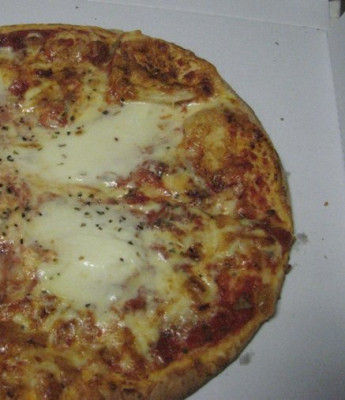 pizza_mozarella.jpg