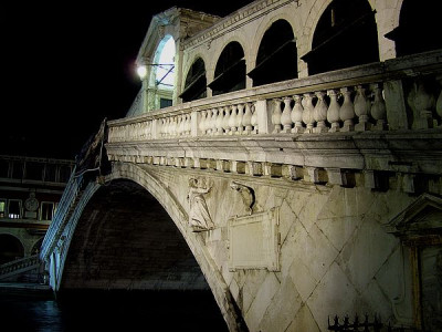 Venedig_Ponte_di_Rialto_2_fars_2007.jpg