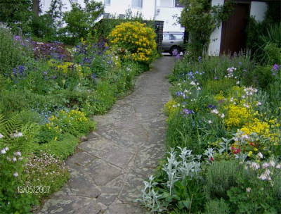 vorderer-Garten-130507.jpg