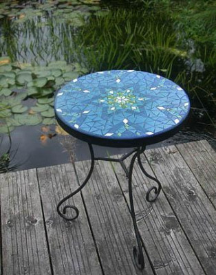 mosaiktisch-blau01.jpg