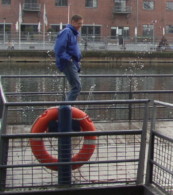 Duisburg_innenhafen.jpg