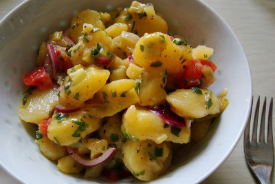 bunter_kartoffelsalat.jpg