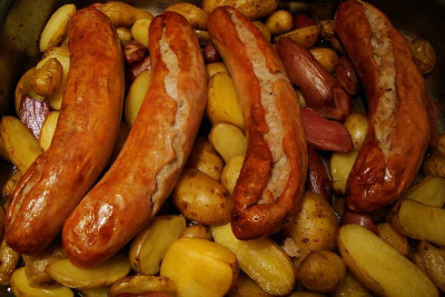 ofenkartoffeln_thueringer_bratwuerste.jpg