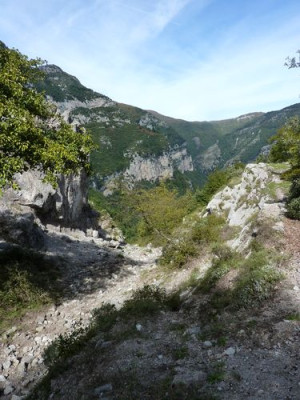 2_Wanderweg_nach_Amalfi_fars_2010.jpg