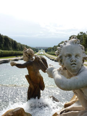 115_La_Reggia_fars_2010.jpg
