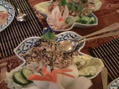 thai_huhnhack_glasnudel_salate_zg.jpg