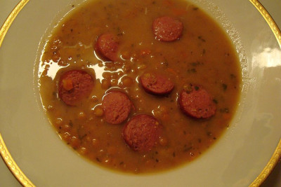 linsensuppe_pferdewuerstchen.jpg
