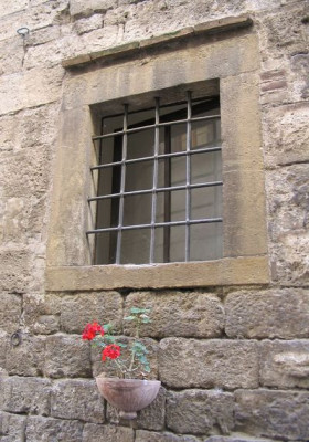 Colle_di_Val_dElsa__fars_2010.jpg