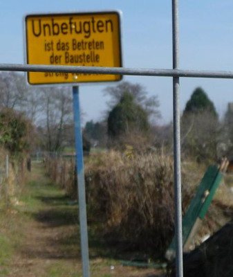 BetretenVerboten.JPG