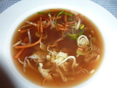 flaedle_suppe_zg.jpg