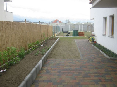 d70-2005-04-20-080055.JPG