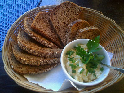 omas_kaesesalat_20110509_zg.jpg