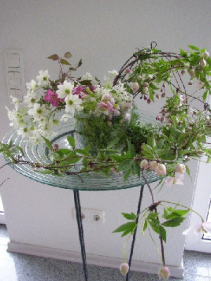 Clematis_Vase.jpg