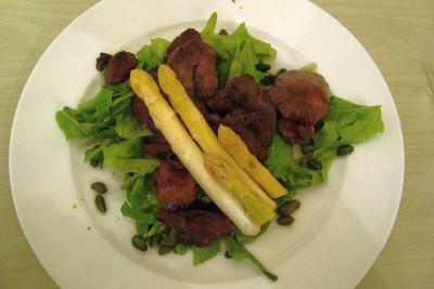 haehnchenleber_salat_zg.jpg