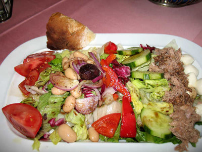 IMG_2447_Pinocchiosalat.jpg