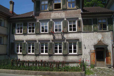 schweiz_2011_appenzell_vorgarten2.jpg