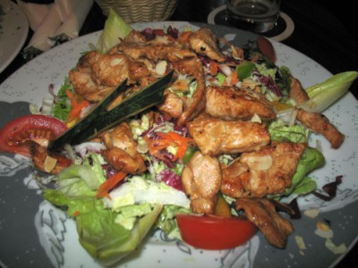 IMG_4309_Salat_mit_Pute_im_Ludwig.jpg