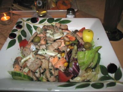 IMG_4301_Salat_mit_Thunfisch_und_Lachs.jpg
