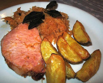 IMG_4417_Sauerkraut_mit_Kassler.jpg