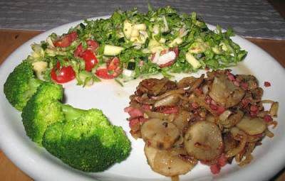 IMG_4630_Topinambur_mit_Brokkoli_und_Endiviensalat.jpg