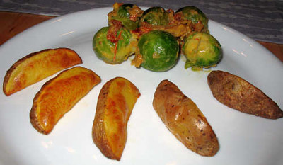 IMG_4636_Rosenkohl_mit_Kasesoe.jpg