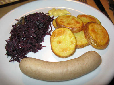 IMG_4750_Weiwurst_mit_Rotkohl.jpg