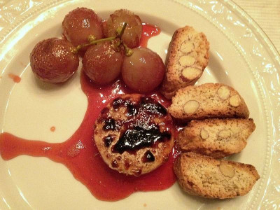 xmas2011_ziegenfrischkaese-safranweinsosse_zg.jpg