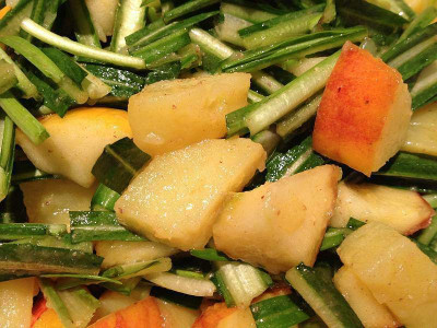 kartoffel-apfel-cicoria-salat_zg.jpg