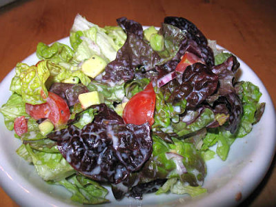 IMG_4909_Batavia-Salat_mit_Tomaten_und_Avocado.jpg
