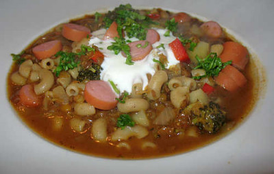 IMG_4914_Linsensuppe_mit_Dinkelhornchen.jpg