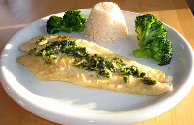 IMG_5268_Fisch_mit_Brokkoli_und_Reis.jpg