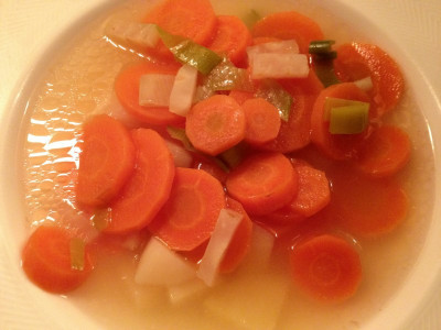 gemuesesuppe_201204_zg.jpg