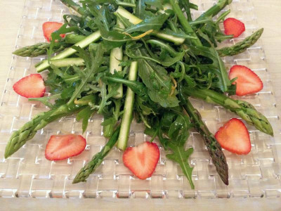 rucola-spargel-salat_zg.jpg