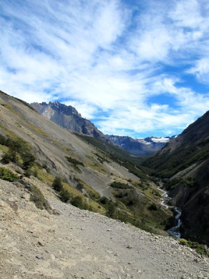 64_Torres_del_Paine_fars_2012.jpg