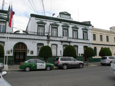 120_Punta_Arenas_Prafektur_fars_2012.jpg
