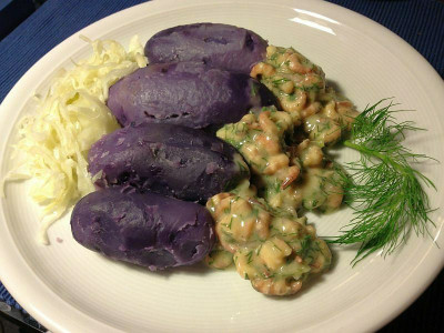 201209_08_pellkartoffeln-krabbensalat_zg.jpg